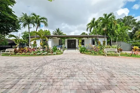 13700 N Miami Avenue Miami FL 33168