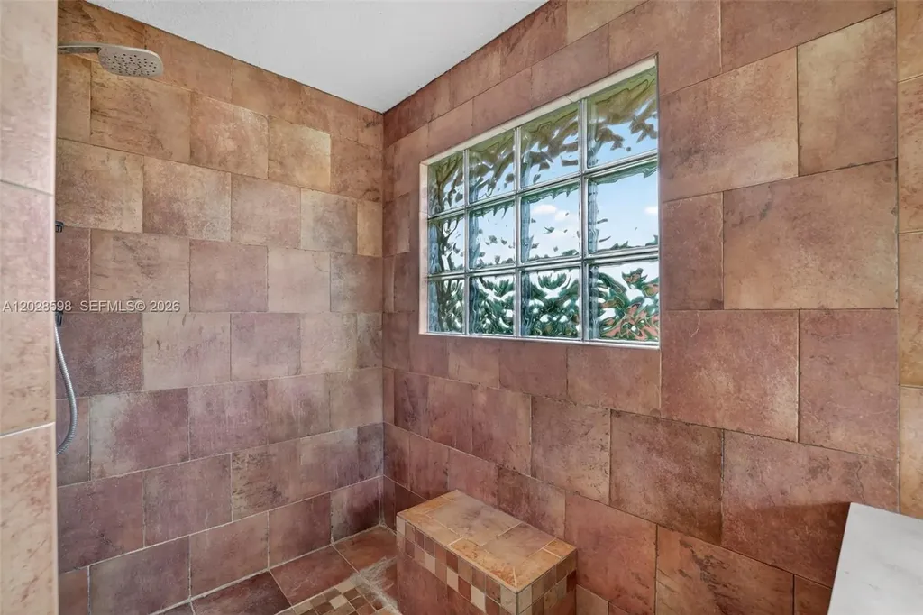 8226 NW 41st Street Coral Springs FL 33065