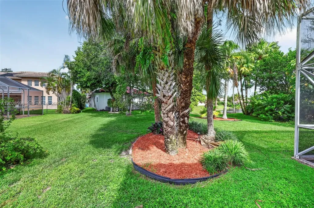 8226 NW 41st Street Coral Springs FL 33065
