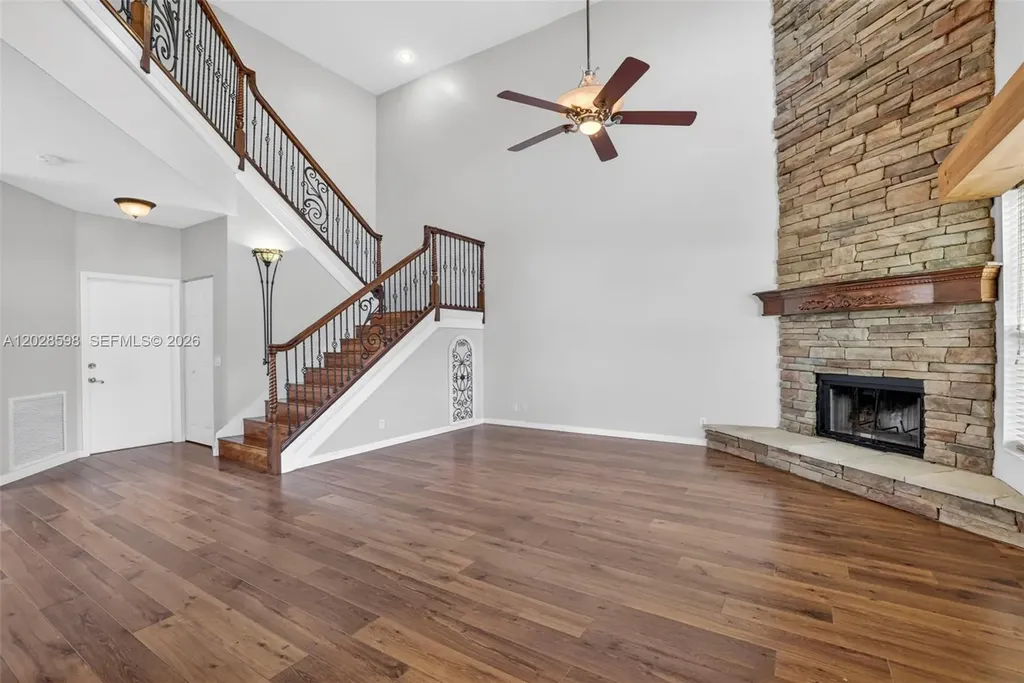 8226 NW 41st Street Coral Springs FL 33065