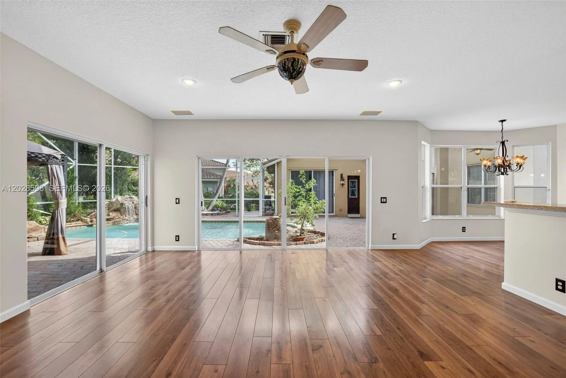 8226 NW 41st Street Coral Springs FL 33065