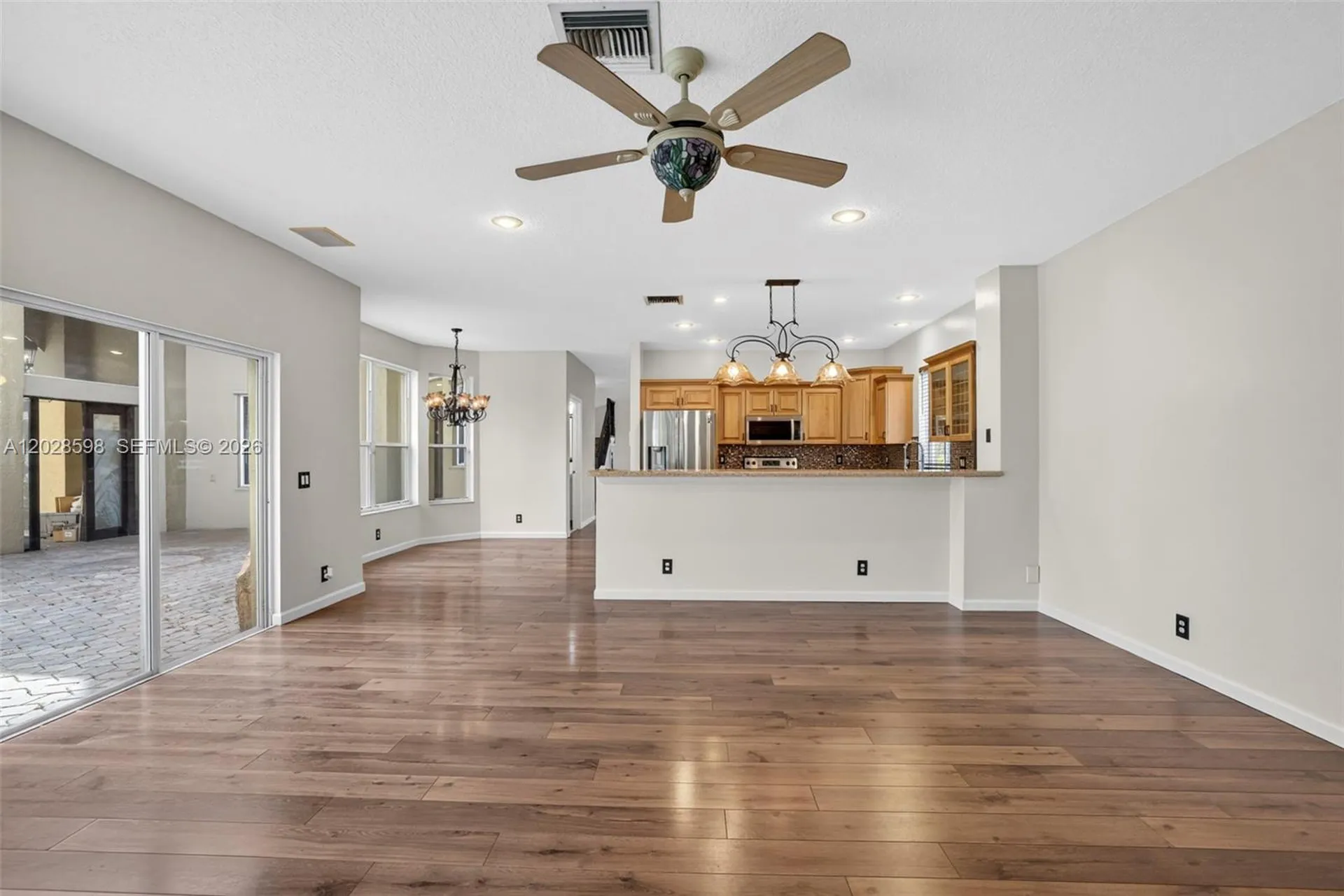 8226 NW 41st Street Coral Springs FL 33065
