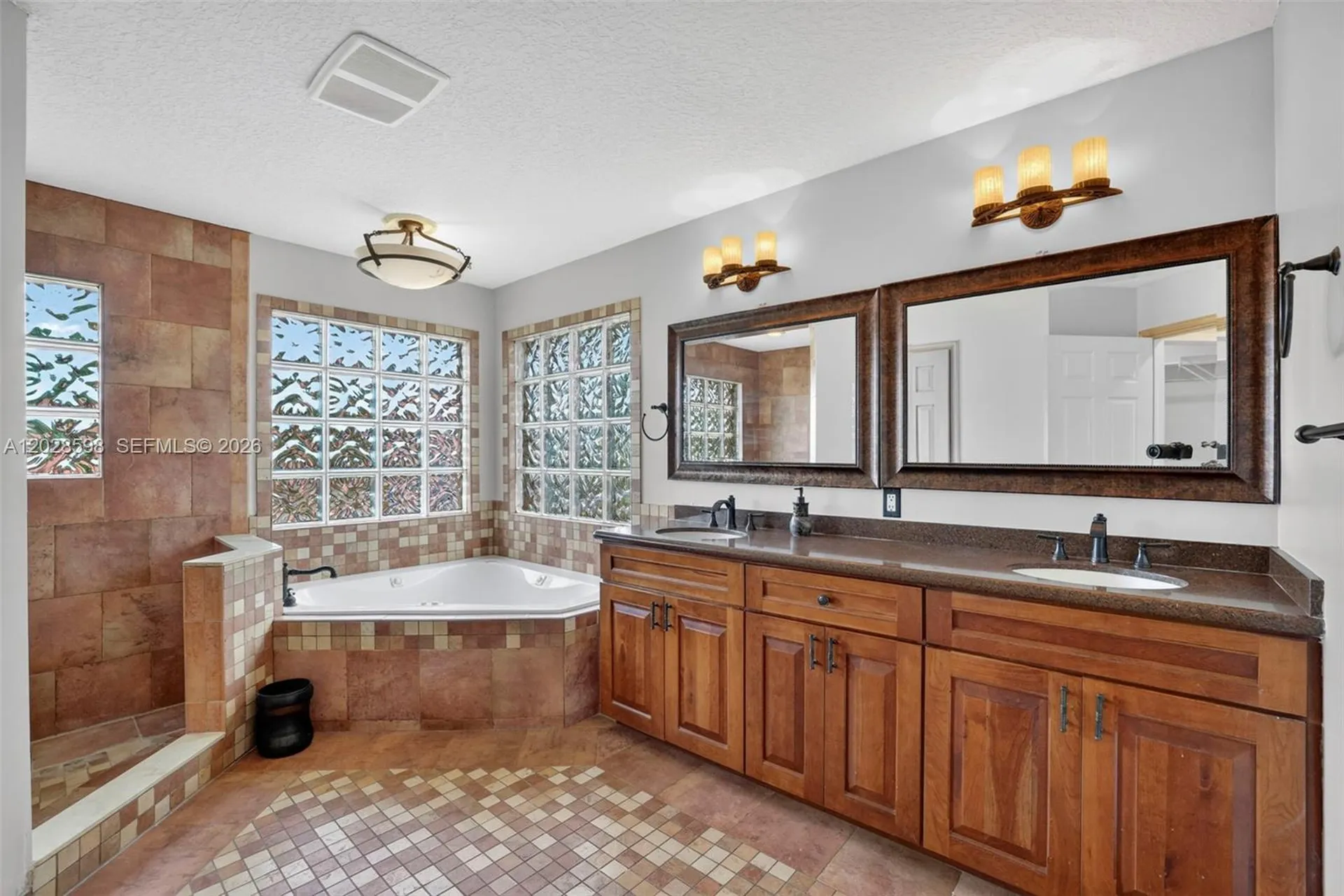 8226 NW 41st Street Coral Springs FL 33065