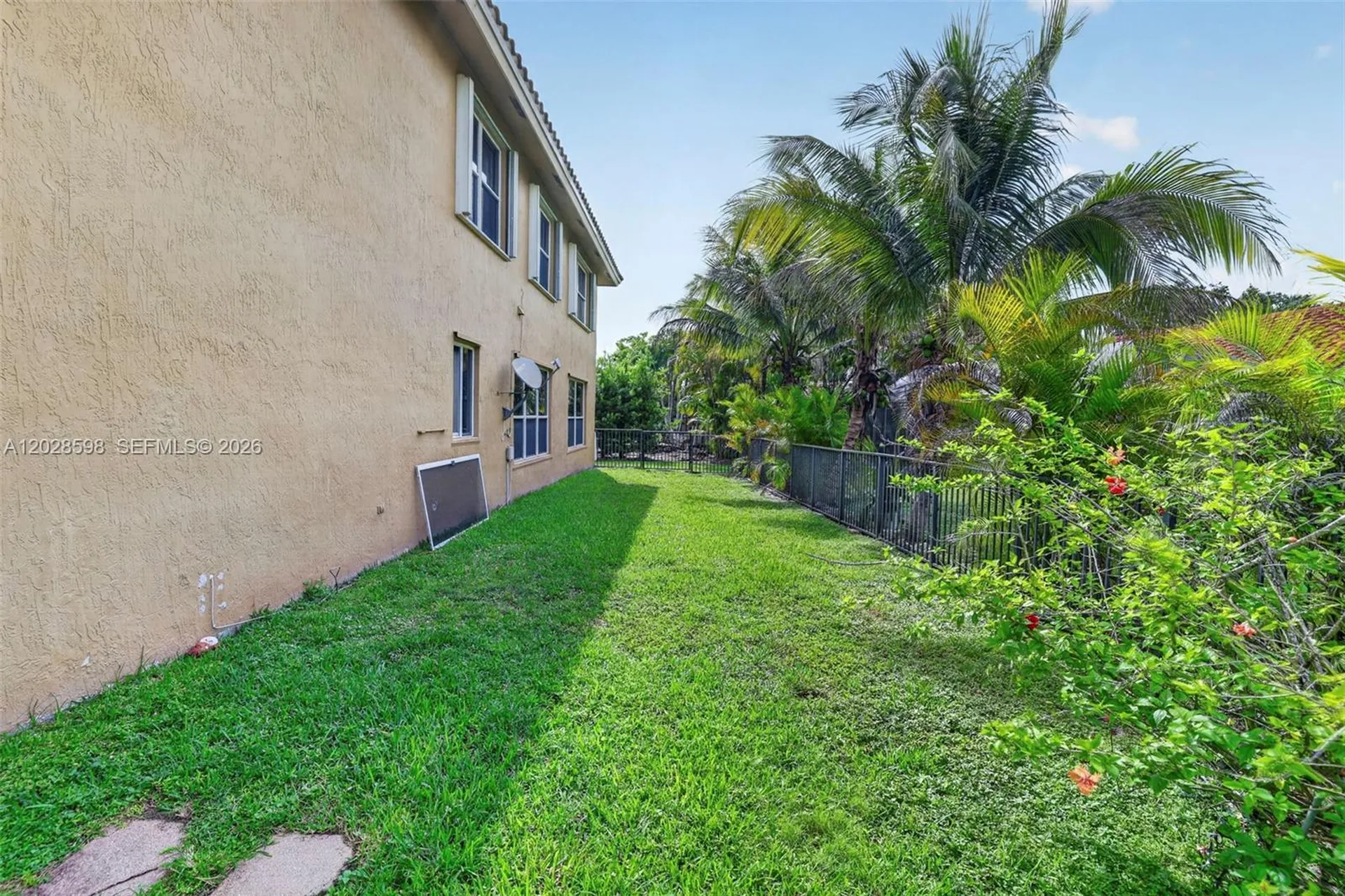 8226 NW 41st Street Coral Springs FL 33065