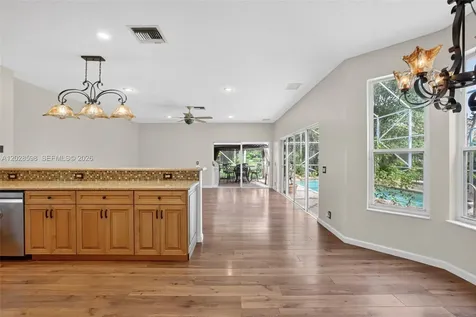 8226 NW 41st Street Coral Springs FL 33065