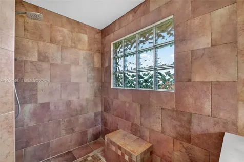 8226 NW 41st Street Coral Springs FL 33065