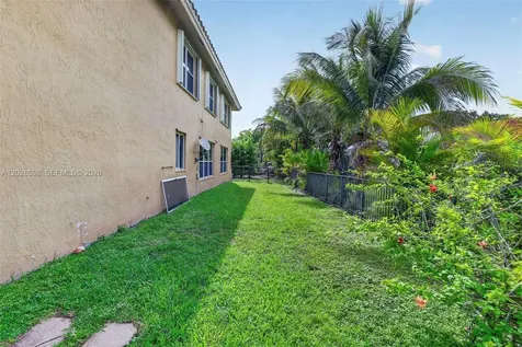 8226 NW 41st Street Coral Springs FL 33065