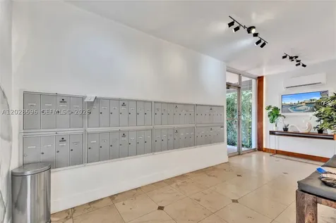 7133 Bay Drive Miami Beach FL 33141