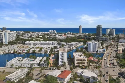 7133 Bay Drive Miami Beach FL 33141