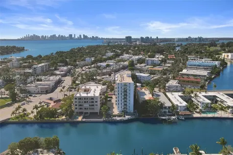 7133 Bay Drive Miami Beach FL 33141
