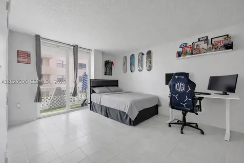 7133 Bay Drive Miami Beach FL 33141