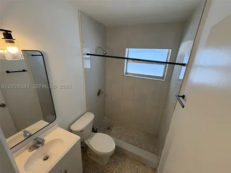 320 W 10th Street Hialeah FL 33010