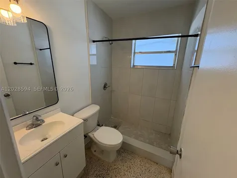 320 W 10th Street Hialeah FL 33010
