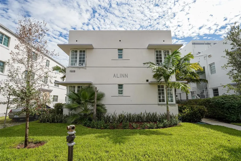1519 Pennsylvania Avenue Miami Beach FL 33139