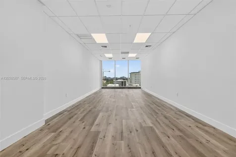2820 NE 214th Street Aventura FL 33180