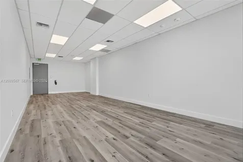 2820 NE 214th Street Aventura FL 33180