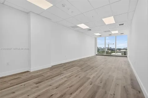 2820 NE 214th Street Aventura FL 33180