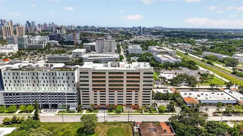 2820 NE 214th Street Aventura FL 33180