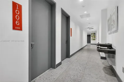 2820 NE 214th Street Aventura FL 33180