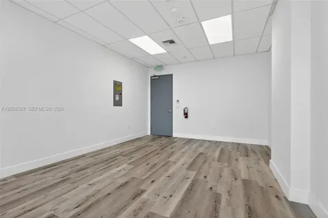 2820 NE 214th Street Aventura FL 33180