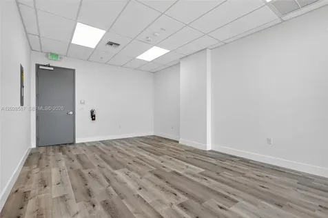 2820 NE 214th Street Aventura FL 33180