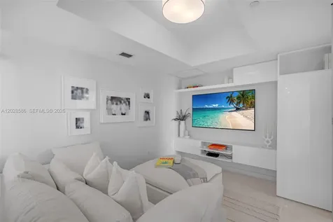 465 Brickell Avenue Miami FL 33131