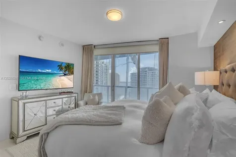 465 Brickell Avenue Miami FL 33131