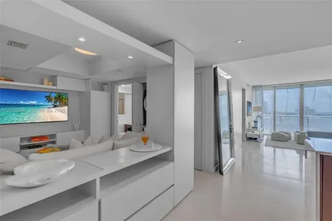 465 Brickell Avenue Miami FL 33131