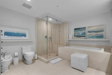 465 Brickell Avenue Miami FL 33131