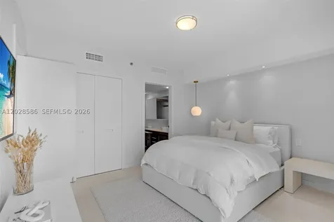 465 Brickell Avenue Miami FL 33131
