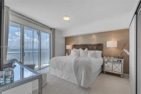 465 Brickell Avenue Miami FL 33131