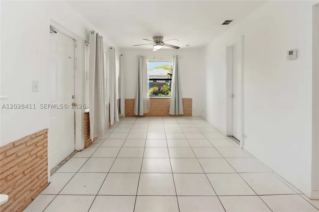 706 S 19th Avenue Hollywood FL 33020