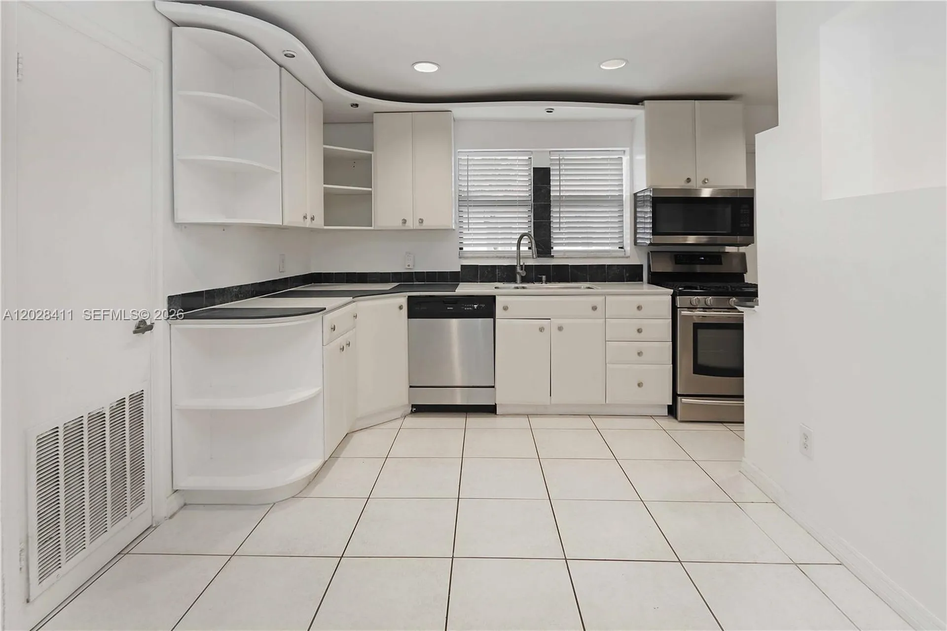 706 S 19th Avenue Hollywood FL 33020