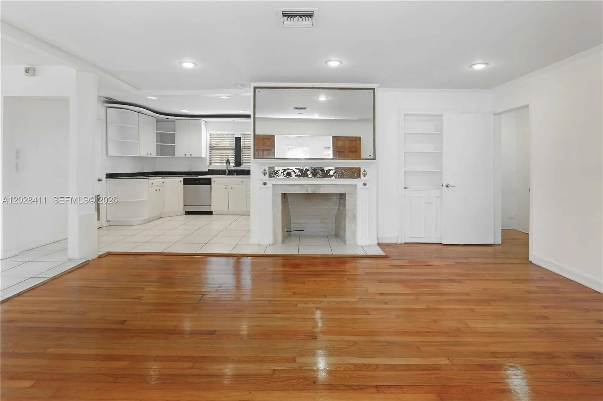 706 S 19th Avenue Hollywood FL 33020