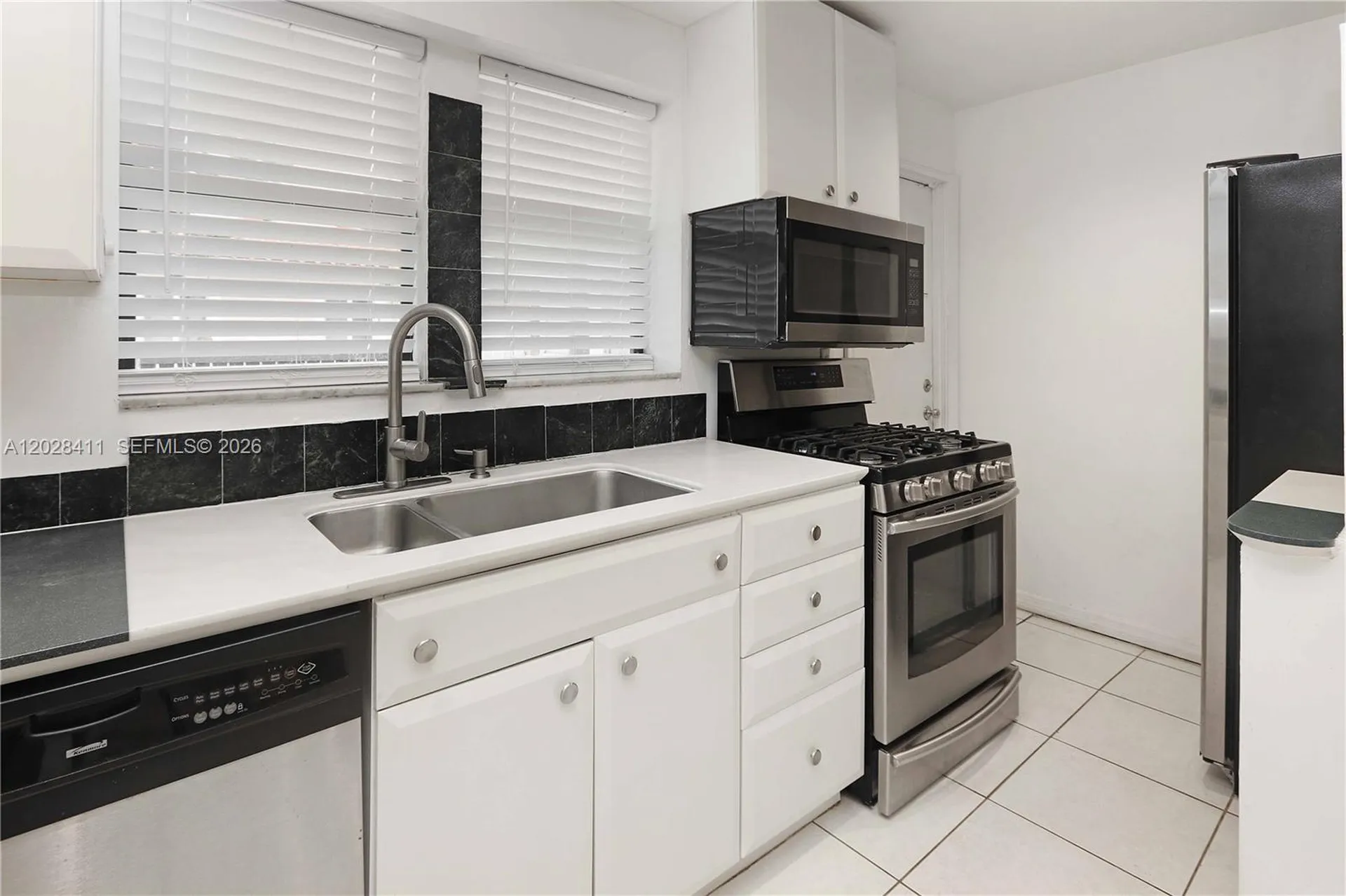706 S 19th Avenue Hollywood FL 33020