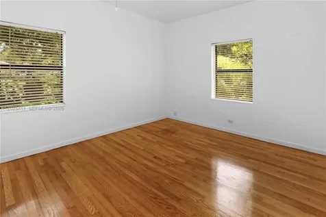 706 S 19th Avenue Hollywood FL 33020