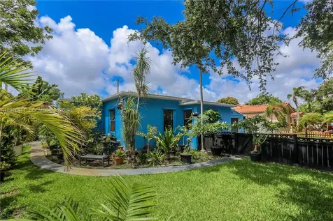 706 S 19th Avenue Hollywood FL 33020