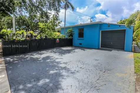 706 S 19th Avenue Hollywood FL 33020