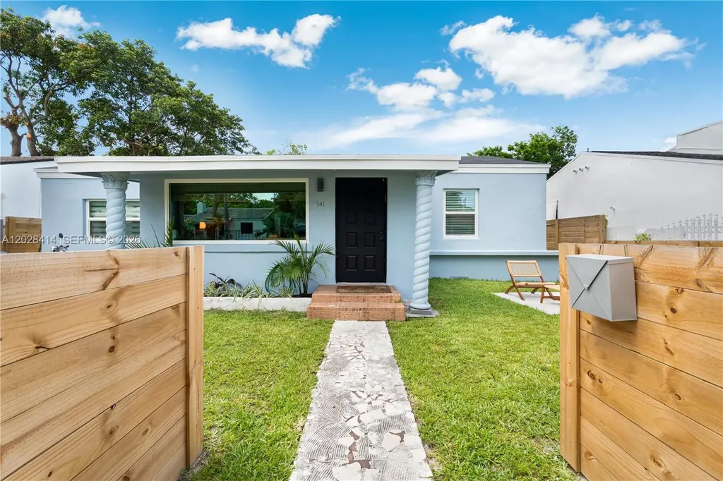 541 NW 49th Street Miami FL 33127