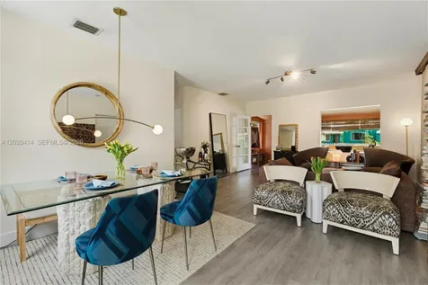 541 NW 49th Street Miami FL 33127