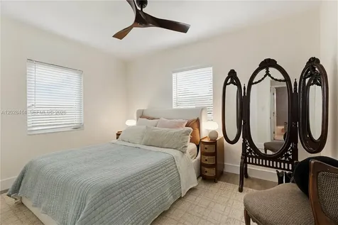 541 NW 49th Street Miami FL 33127
