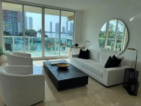 3340 NE 190th Street Aventura FL 33180