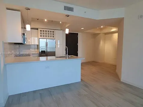 999 SW 1 Avenue Miami FL 33130
