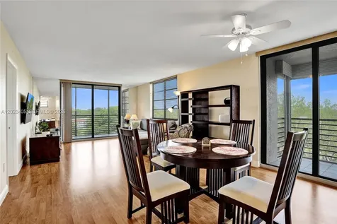 901 Colony Point Circle Pembroke Pines FL 33026