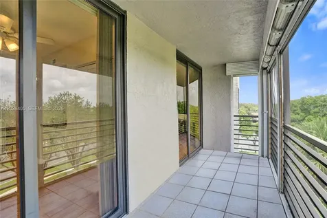 901 Colony Point Circle Pembroke Pines FL 33026