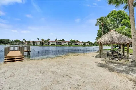 901 Colony Point Circle Pembroke Pines FL 33026