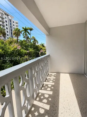 1400 Lincoln Road Miami Beach FL 33139