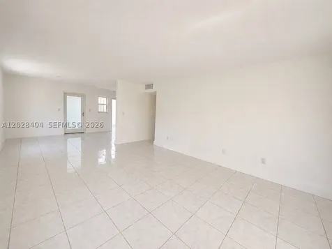 1400 Lincoln Road Miami Beach FL 33139