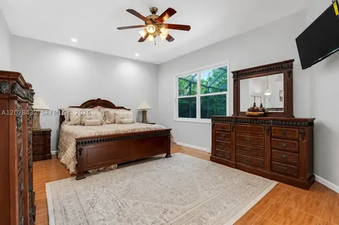 3852 Oak Ridge Circle Weston FL 33331