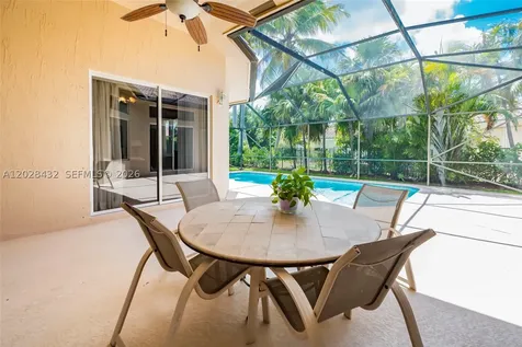 3852 Oak Ridge Circle Weston FL 33331